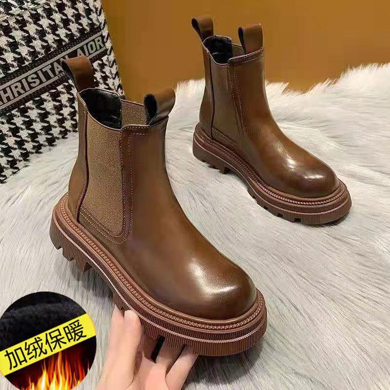 大东悦享烟筒女短靴04秋冬新款女鞋厚底英伦风靴子中筒切尔西马丁