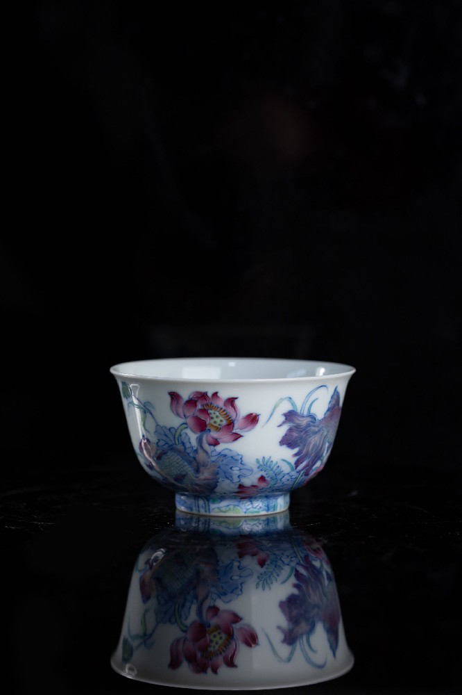 空山明月斗彩金鱼满堂杯