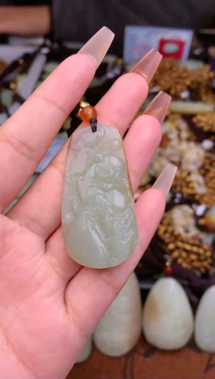 【闪购商品】和田玉颈饰未镶嵌1