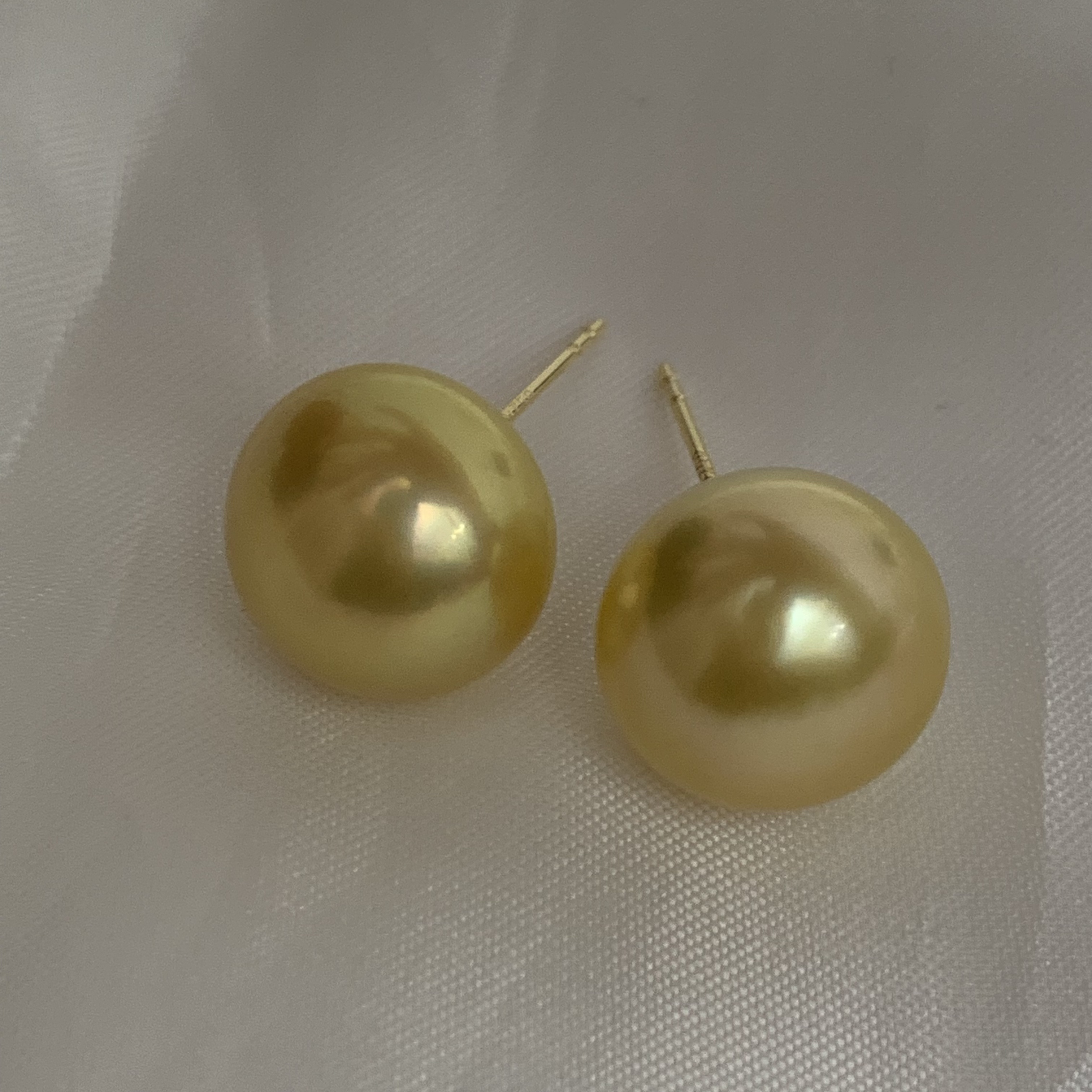 天然菲律宾海水南洋金珍珠耳钉耳饰经典S925银素钉浓金馒头圆强光