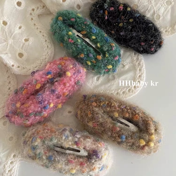 2023秋冬毛线针织复古圣诞彩色豆豆发夹毛绒绒发卡刘海卡子边夹女