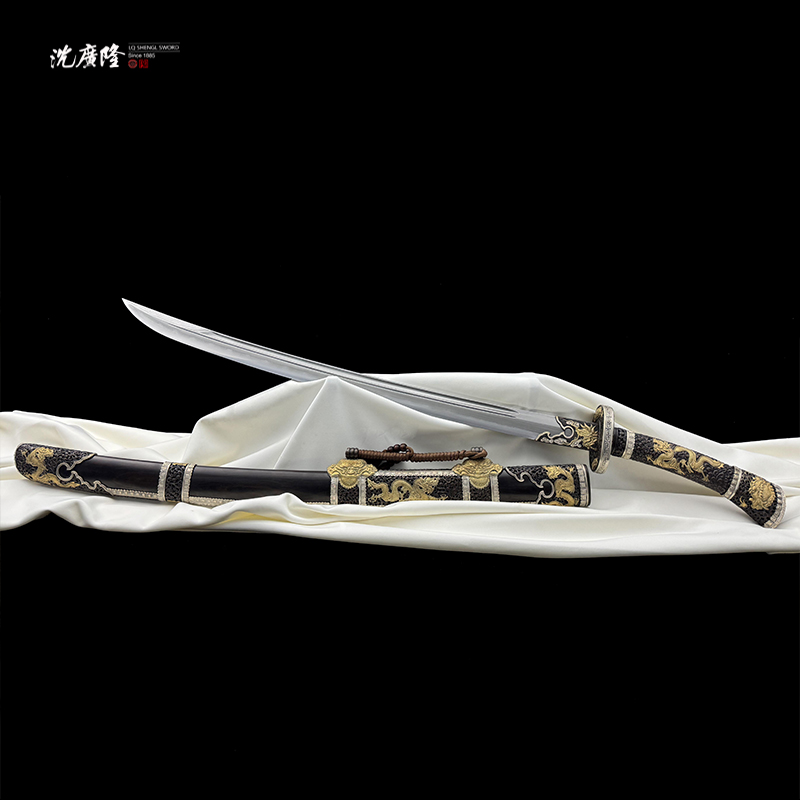 龙泉沈广隆-血饮刀 乌兹钢烧刃 黄铜鎏金银 黑檀木 花纹钢 未开刃