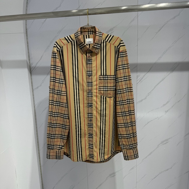 99新 BURBERRY/博柏利 经典竖格纹口袋logo衬衫/M码