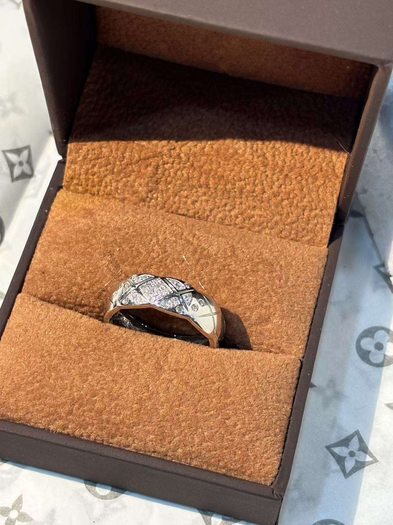 【玥霓高定珠宝】重金 ZSDJ0244 Coco小姐菱格戒指