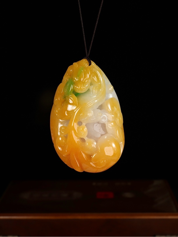 【黄加绿貔貅】天然缅甸A货翡翠毛货定制精美挂件尺寸50.4-33.4-18