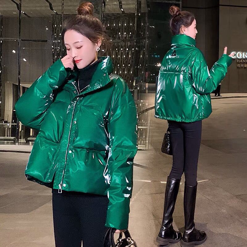 墨绿色短款服女冬2023新款小个子宽松时尚洋气牛油果绿冬外套款