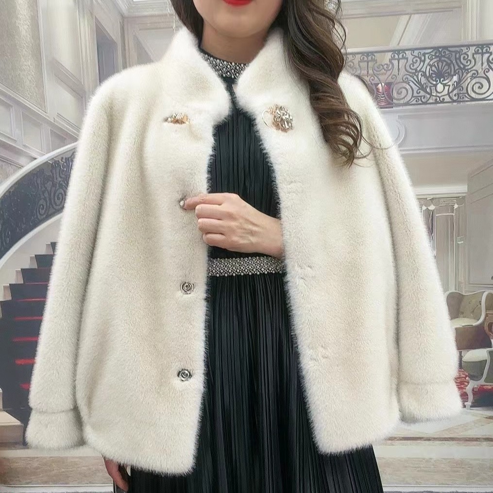 兰贵妃2025年新款修身时尚百搭妈妈装外套大衣