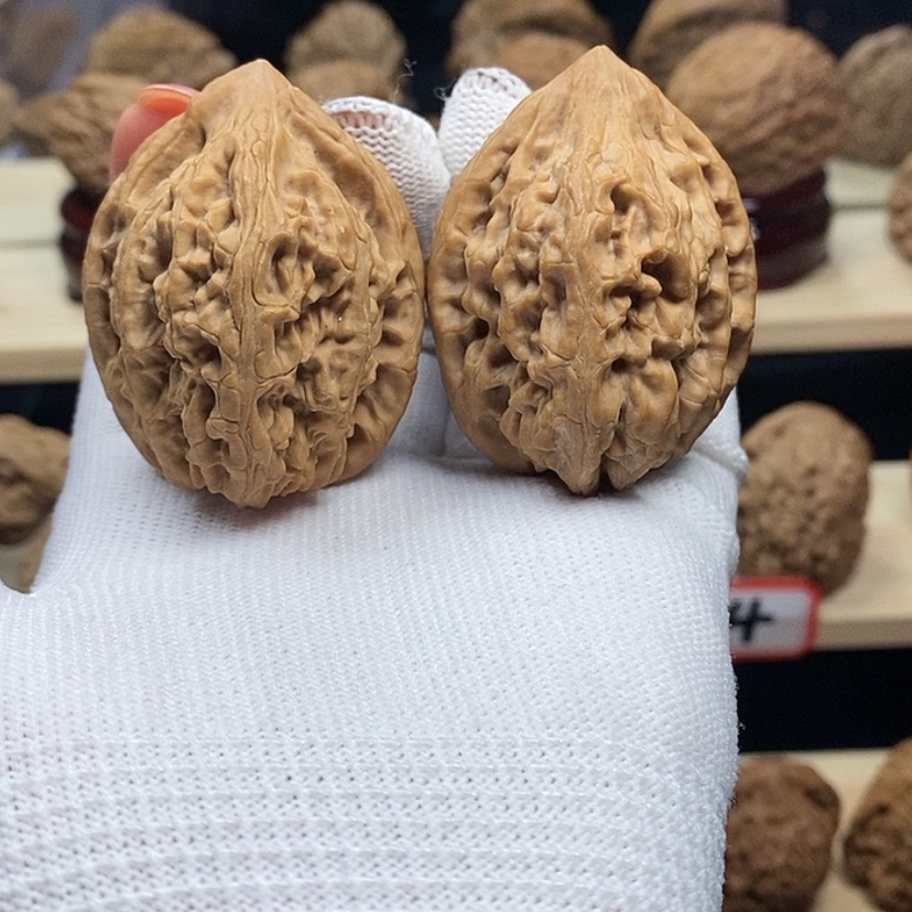 【闪购商品】猴头核桃吊坠37鸡心