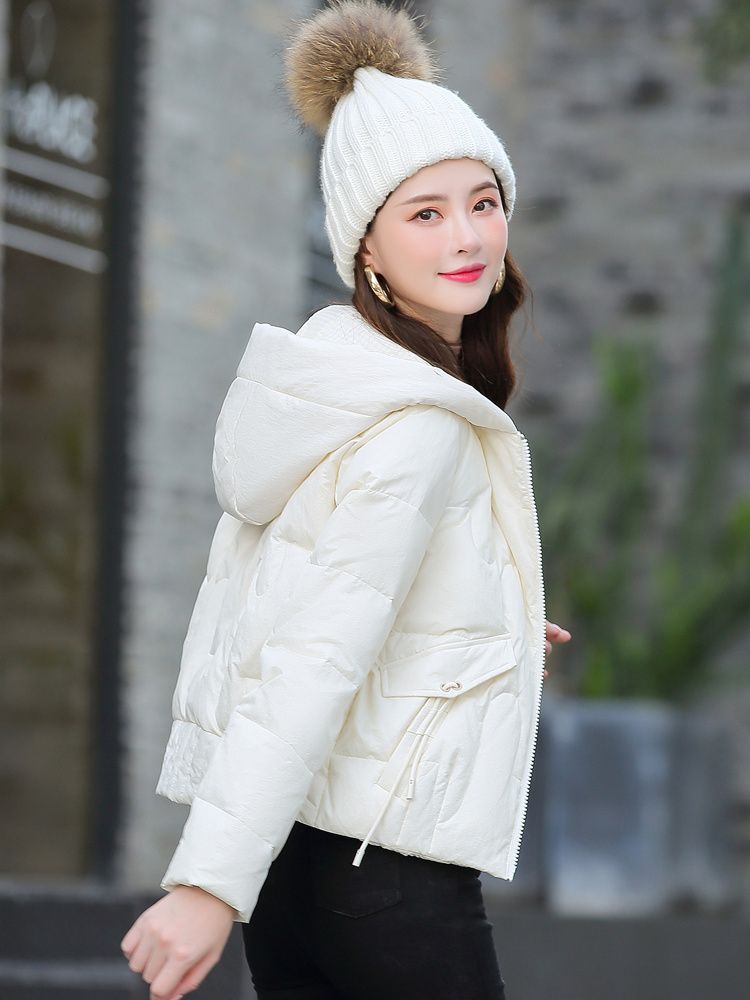 艾菜依羽绒服新款服女短款2023冬季流行小个子洋气高档小爆款外套