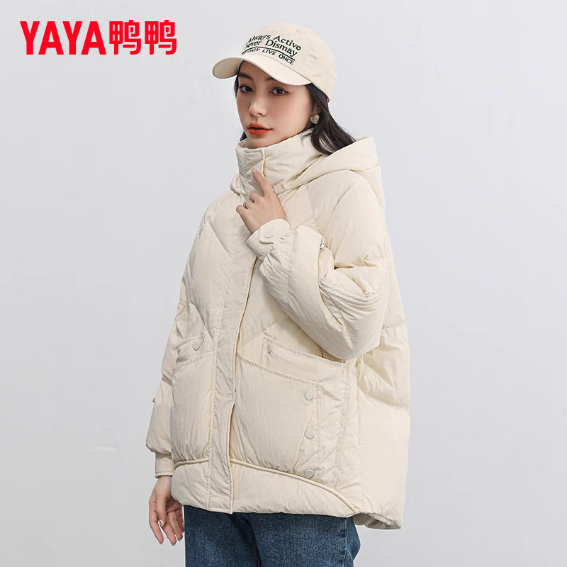 YAYA/鸭鸭羽绒服女短款冬季新品连帽时尚百搭保暖外套YE3B600682H