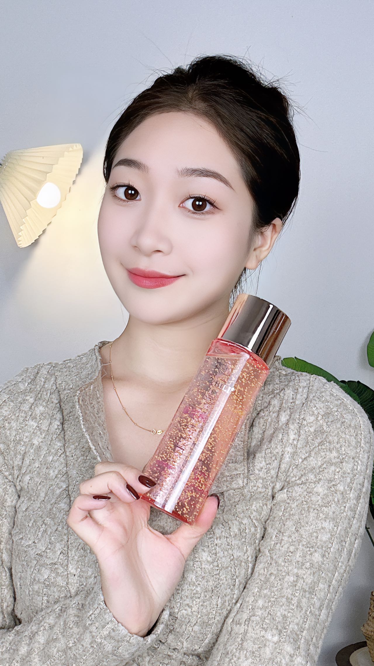 雪柏丽玻尿酸美肌水干皮补水保湿