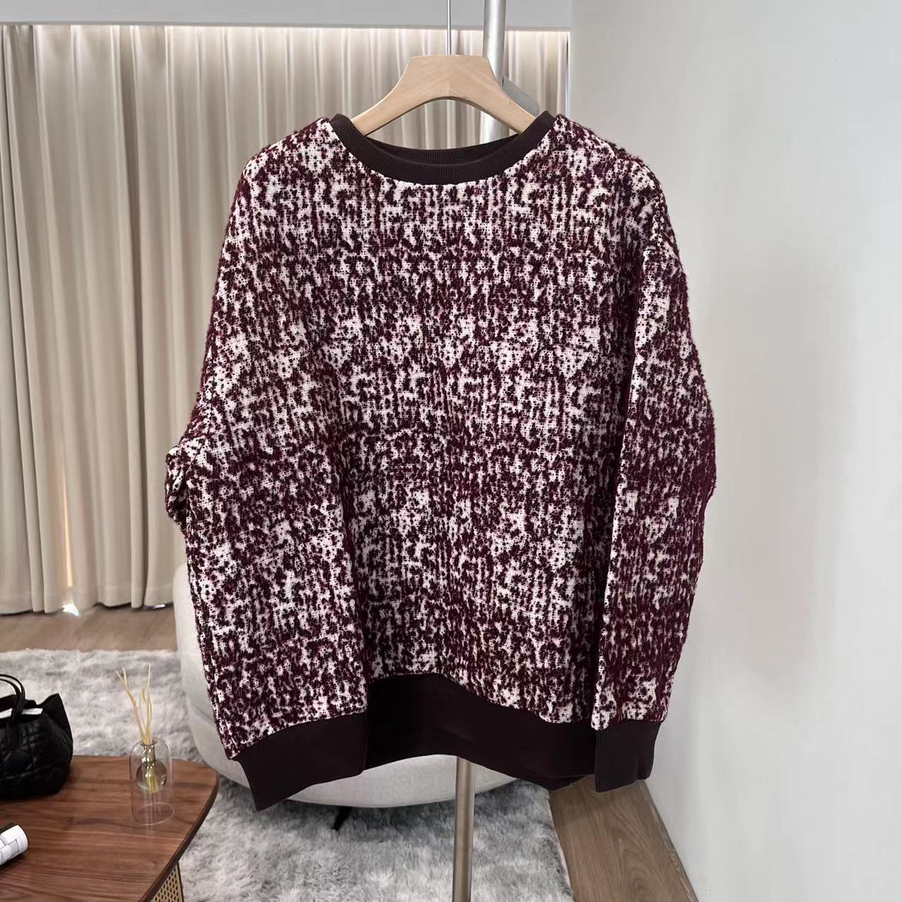 BB2617红色  女士针织衫圆领毛衣