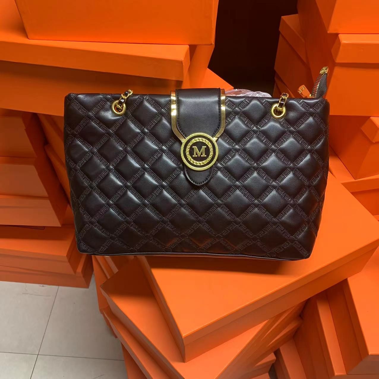 孤品 002 黑色  高品质女包 （限购1单 ）