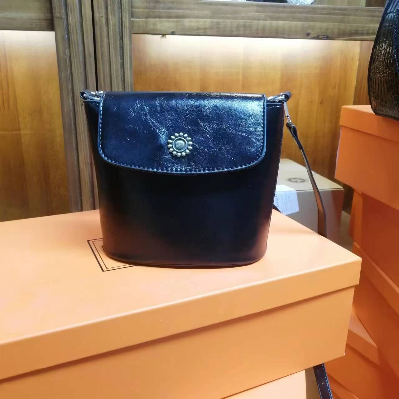 孤品 7152 黑色 高品质女包 （限购1单 ）