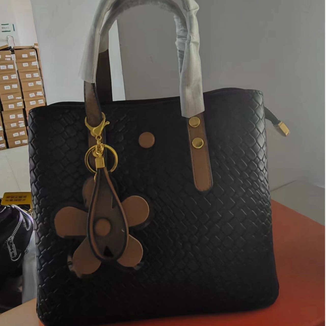孤品3008 黑 高品质女包 （限购1单 ）