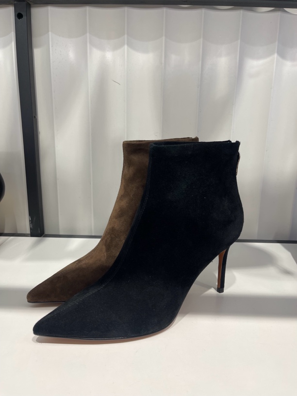 861163354漫步佳人黑标翻毛皮细跟单靴