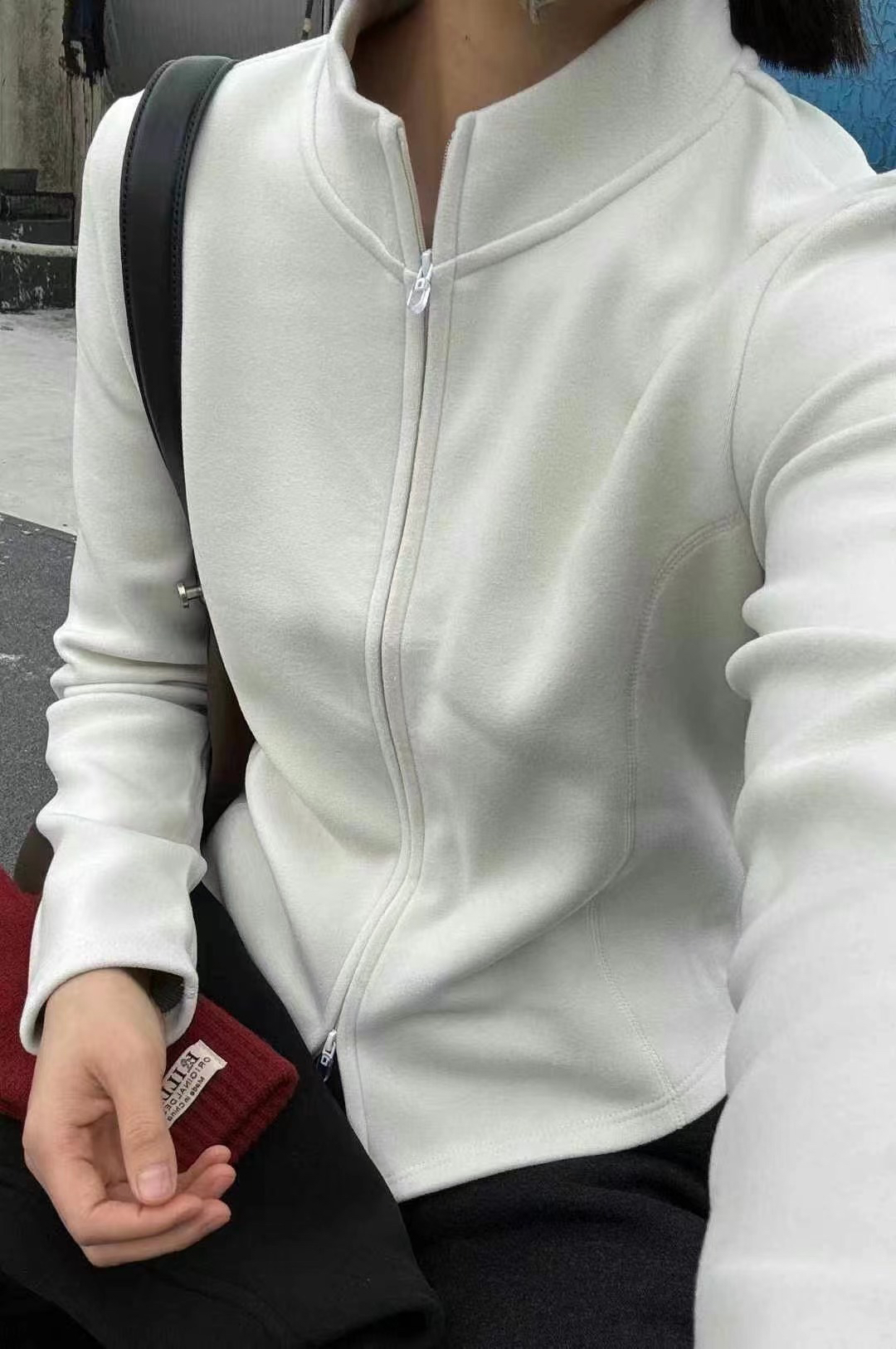 依时尚百搭德绒打底