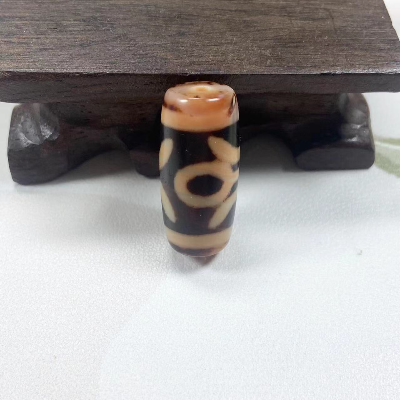 贵人玛瑙玉石吊坠挂饰基地发货