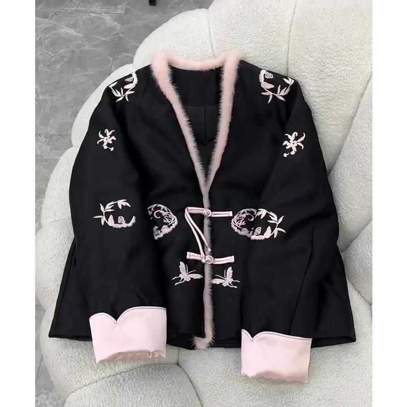 高级感超好看新中式国风盘扣棉服黑色小香风毛茸茸夹棉外套女冬季
