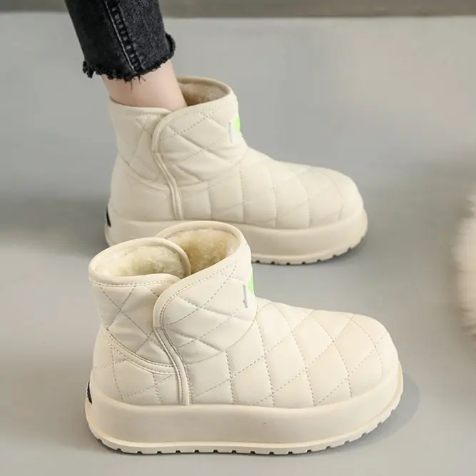 专柜时尚雪地靴女2023秋冬新款学生韩版保暖休闲外穿加厚棉鞋