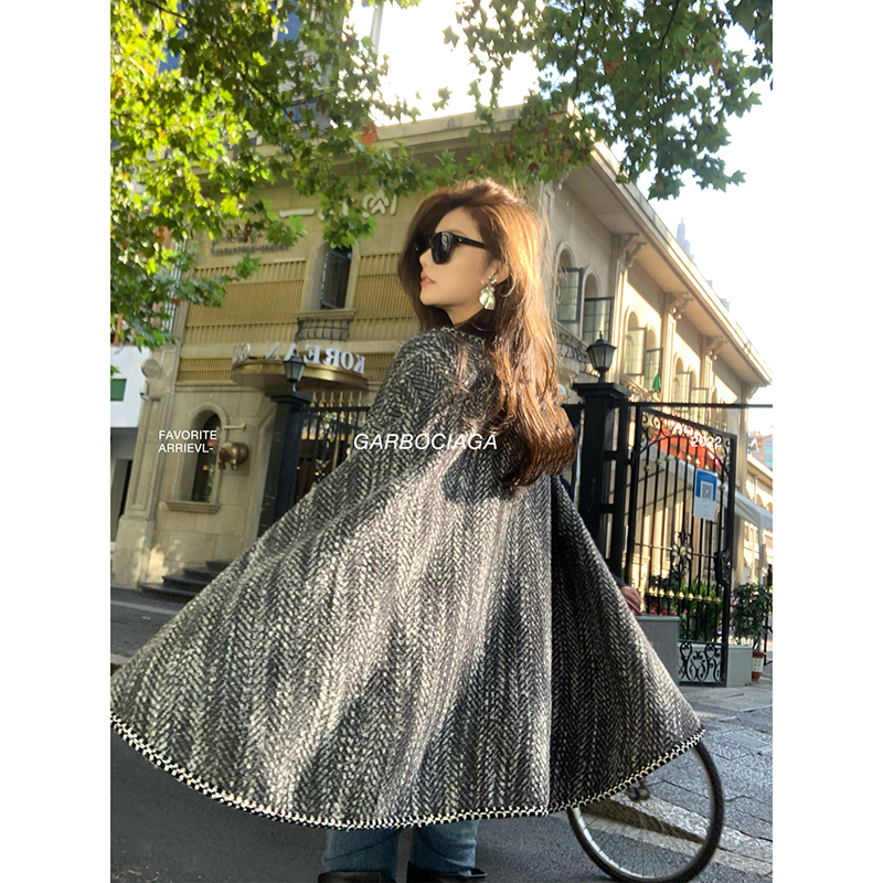 【限定】 进口xian量 设计感小香风斗篷开衫披肩外套1138