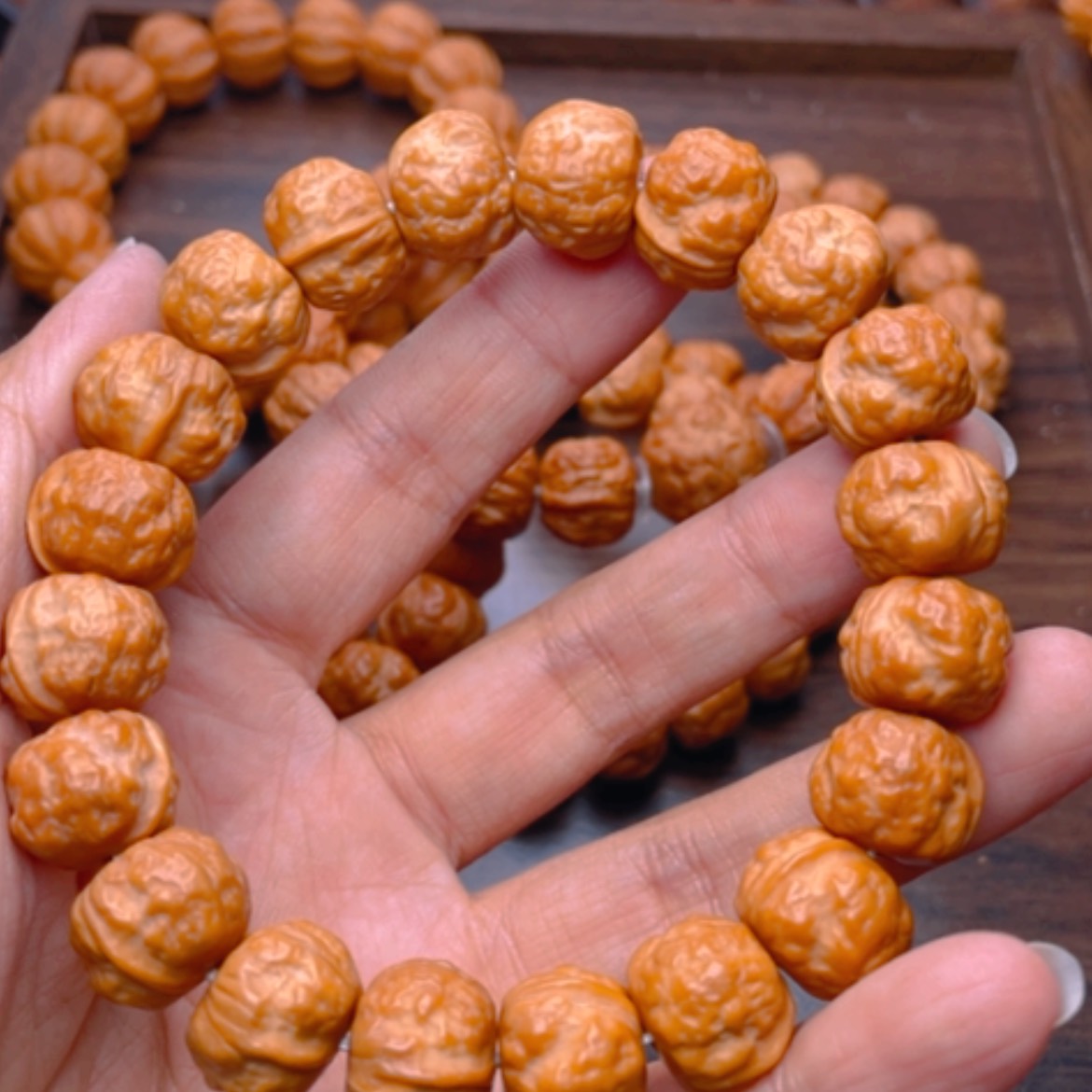 【闪购商品】猴头核桃吊坠肥***豚14f g h j k l