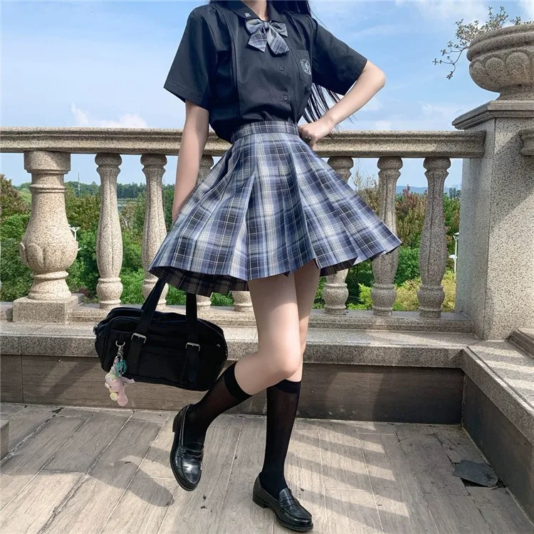 【直播间专属，非直播间下单随机发】秋冬新款百褶裙显瘦时尚百搭