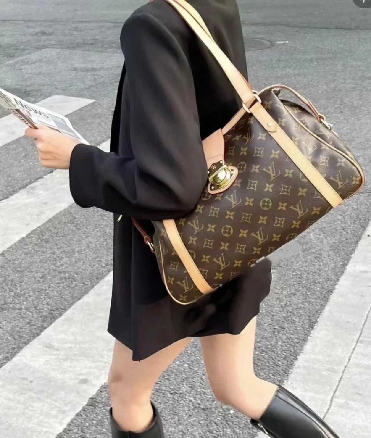 修复品LouisVuitton/路易威登 LV老花金扣单肩包