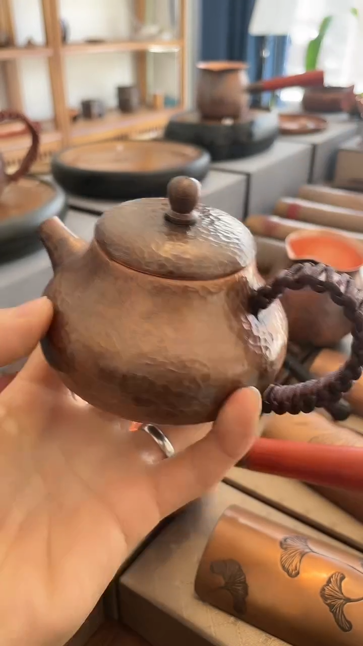 【闪购商品】紫铜容天壶手工