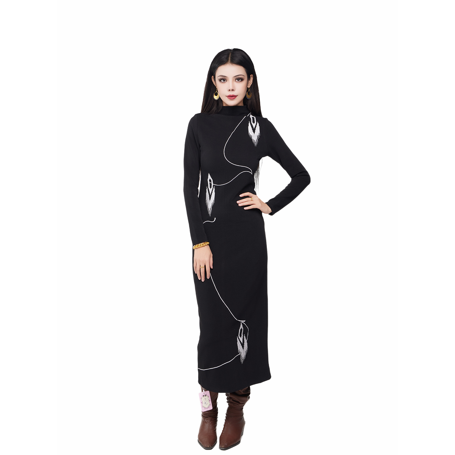 2024冬季民族风法式简约气质黑色刺绣针织连衣裙[黑色刺绣款]