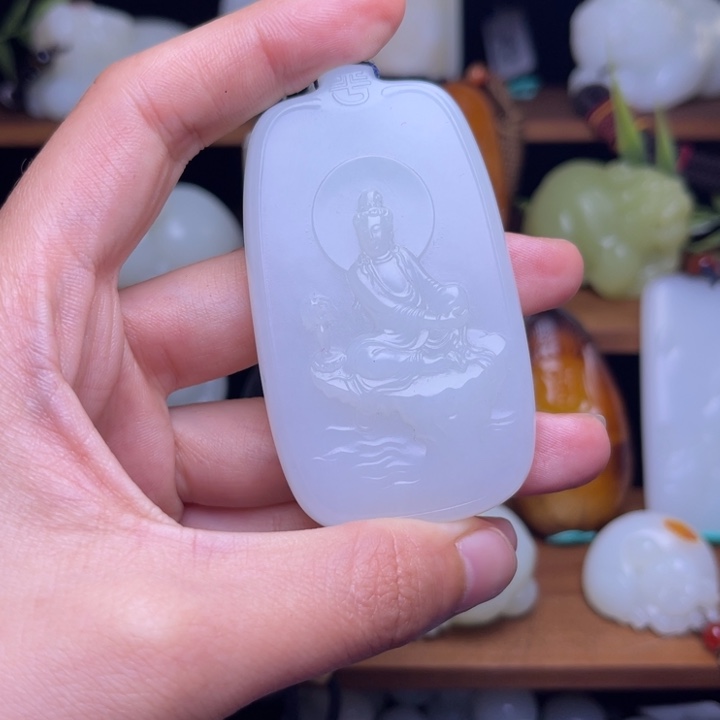 和田玉颈饰未镶嵌