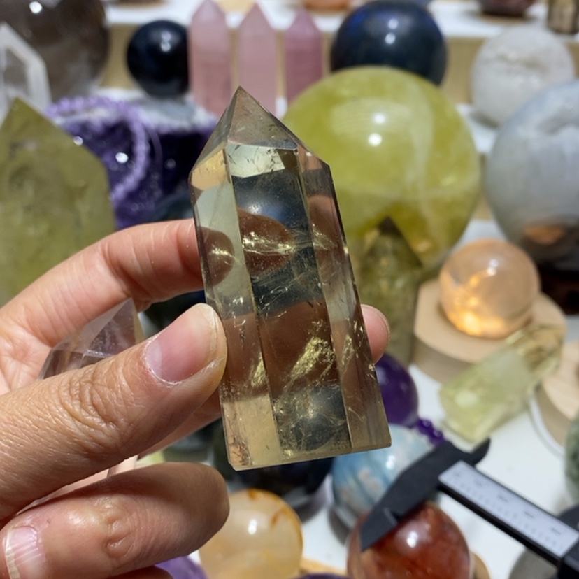 【闪购商品】黄晶摆件未镶嵌