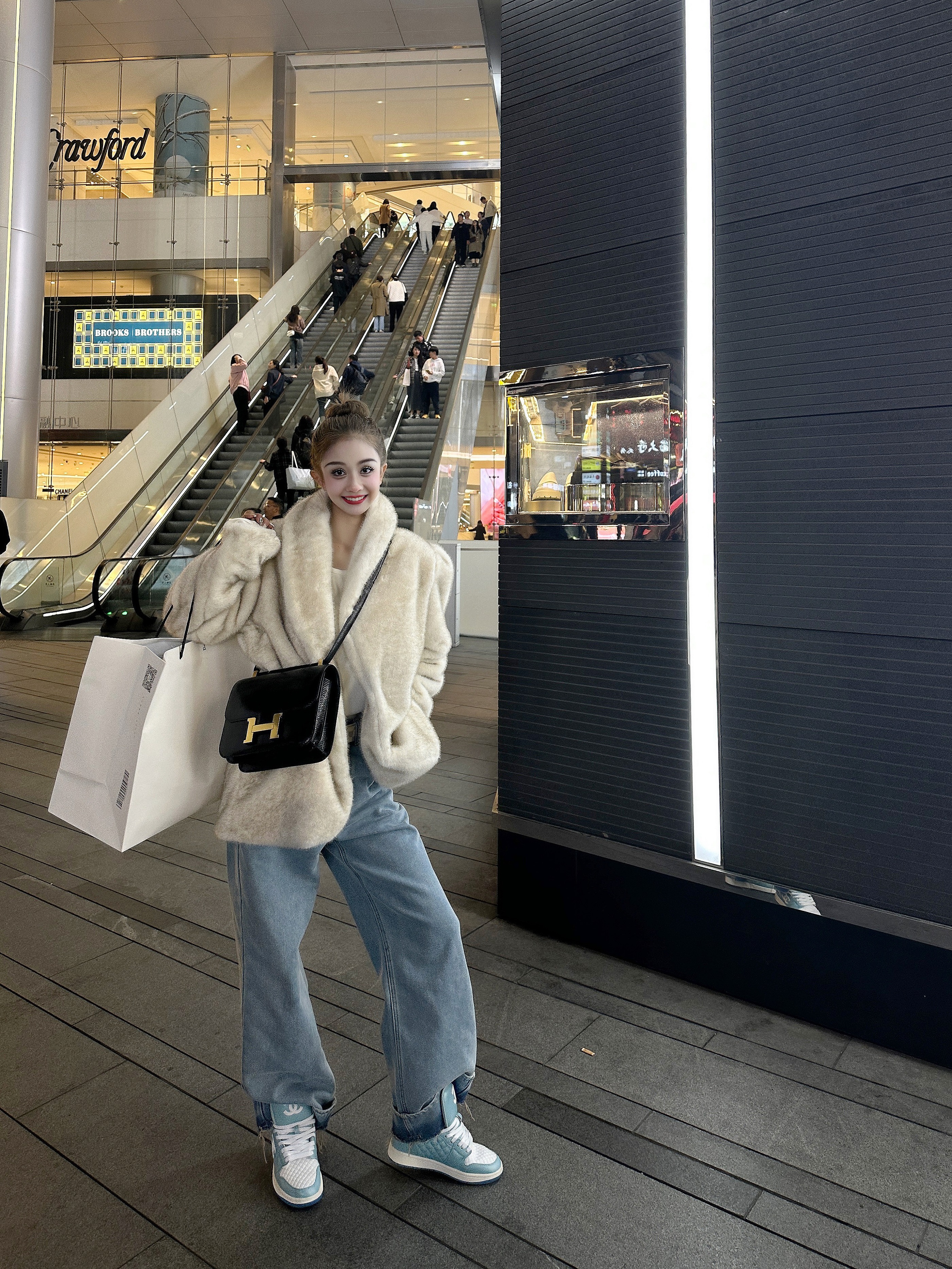 MyloveLeo 2023秋冬“都市丽人“时尚毛绒外套（衣长74）