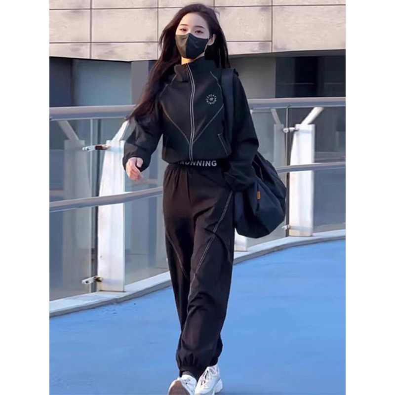 宽松休闲运动服套装女士2025春秋季新款时尚立领外套哈伦裤两件套