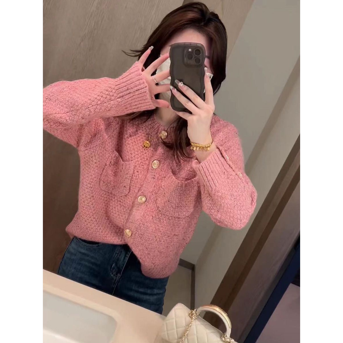 欧货小香风毛衣女春季2023年新款设计感小众洋气百搭针织开衫上衣