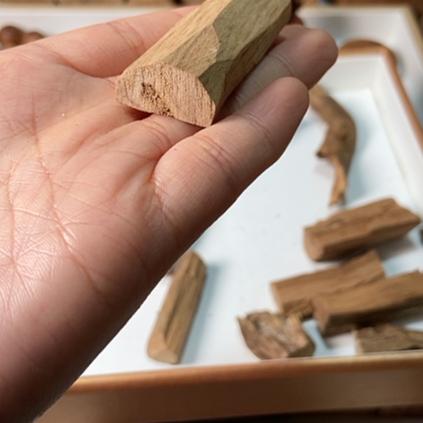 【闪购商品】老山檀香三**?存放60年药材料