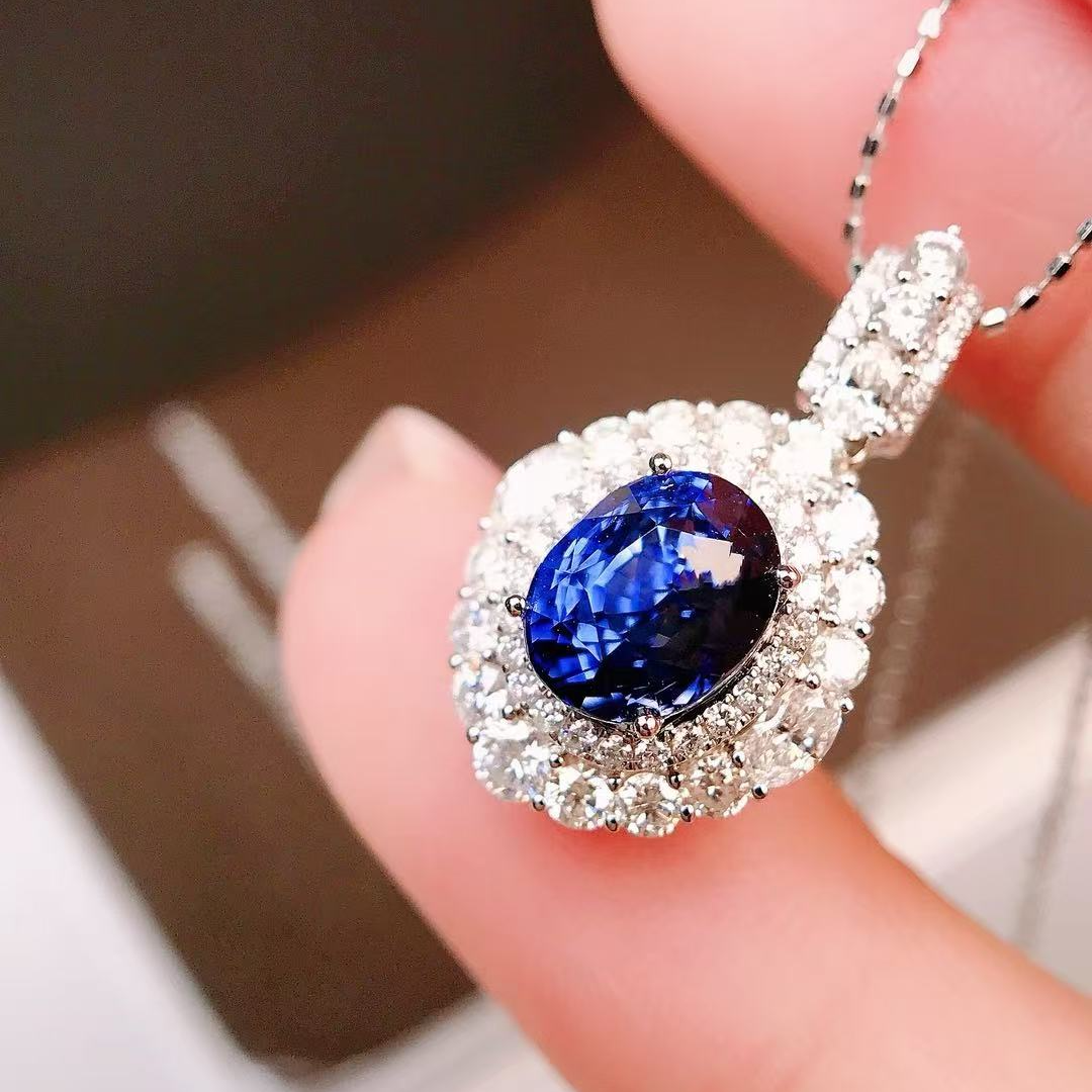无烧皇家蓝宝石2.59ct斯里兰卡18k金镶钻吊坠女彩色宝石珠宝首饰