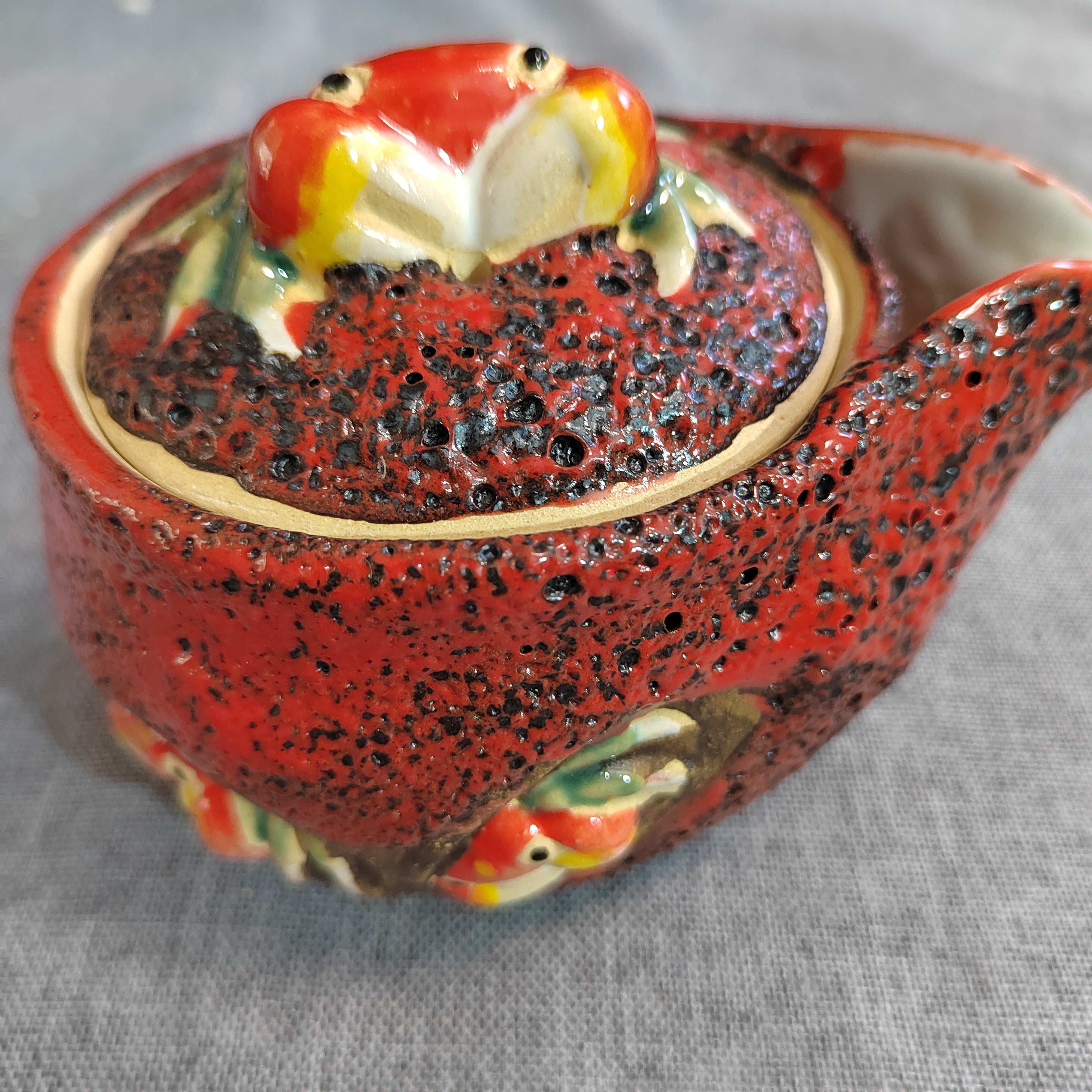 海外回流志野浮雕螃蟹松树红色宝瓶手抓壶纯手工陶瓷创意