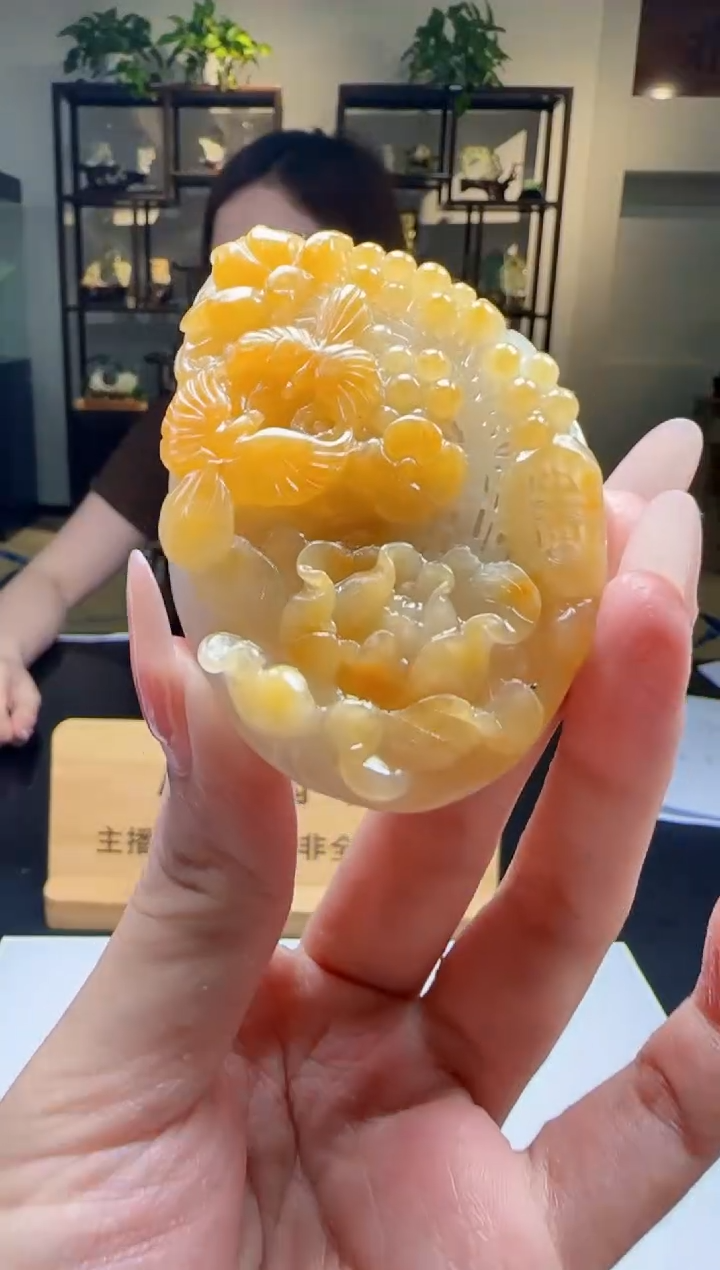 【闪购商品】定制翡翠未镶嵌J-@@QJZS0701992