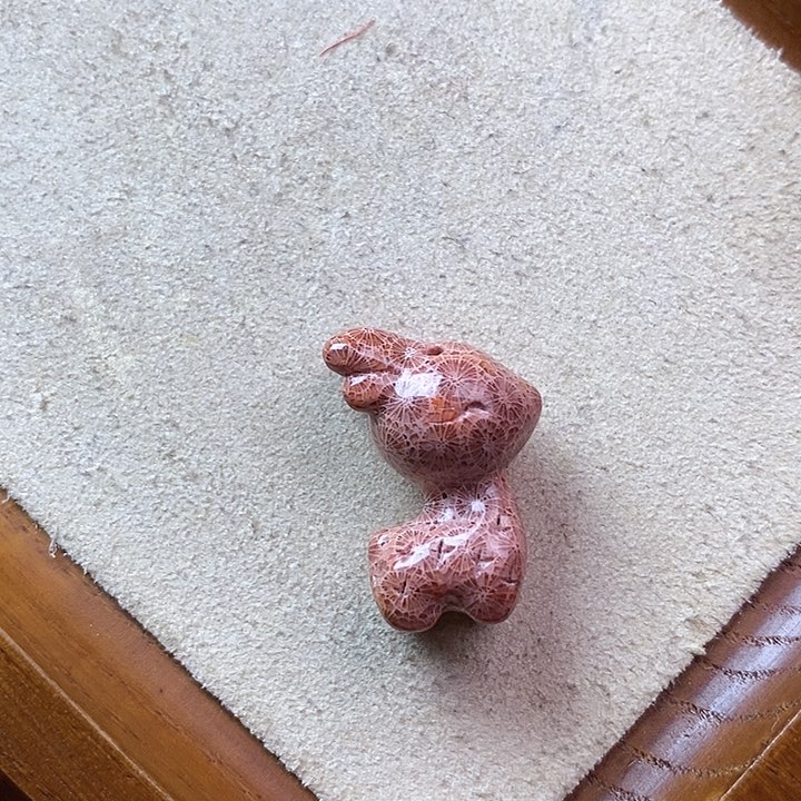 硅化玉颈饰未镶嵌