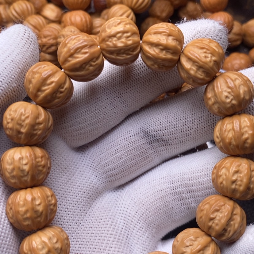 【闪购商品】猴头核桃手串小***！I39八棱15+