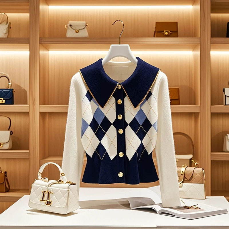 韩系别致蓝白撞色菱格针织开衫女秋季新款小香风收腰毛衣针织上衣