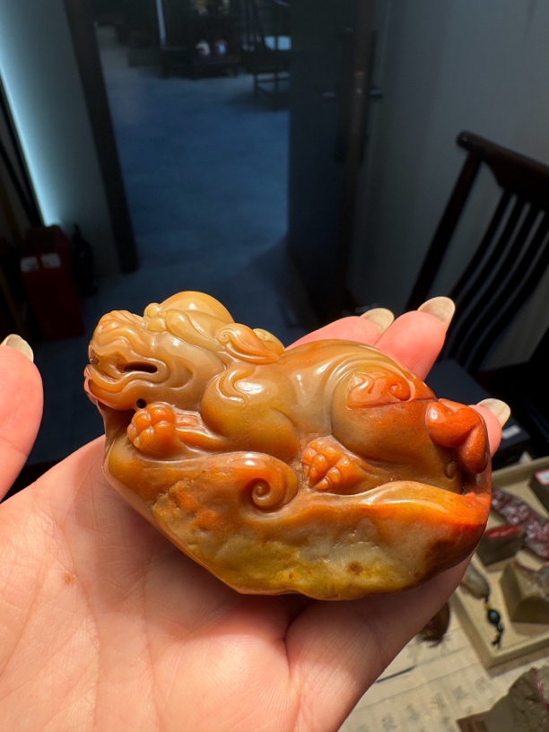 昌化石，雕工精细，质地细腻