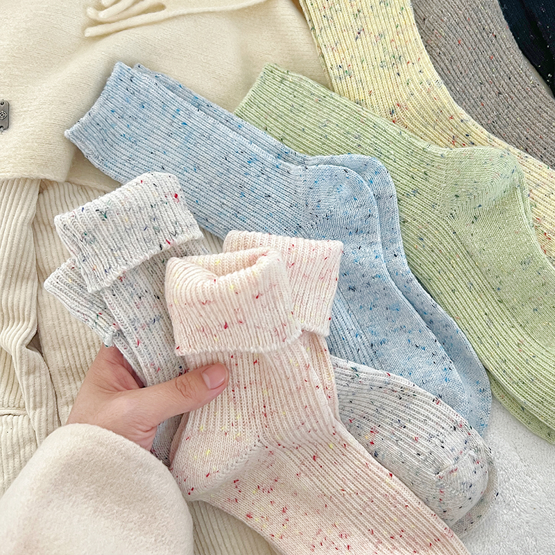 绵羊毛冬季奶油色点子纱加厚舒适堆堆女居家保暖百搭女士中筒袜子