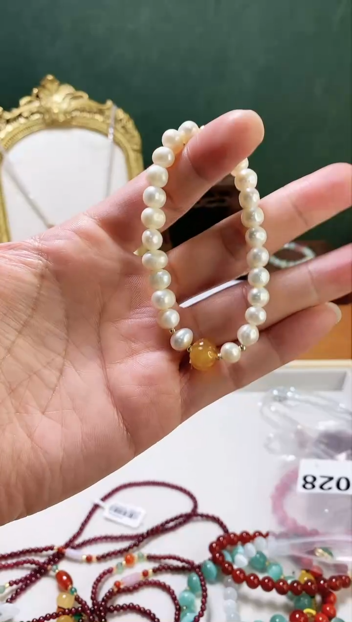 【闪购商品】淡水珍珠手绳未镶嵌多样性发货