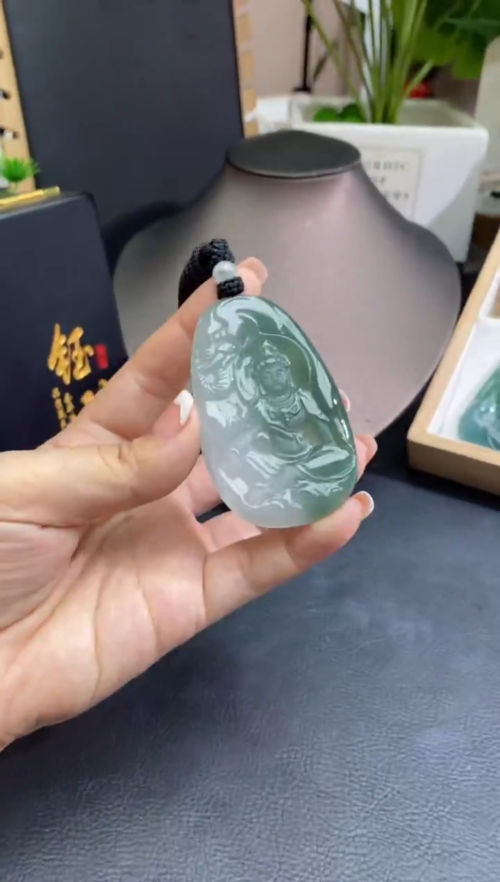 【闪购商品】翡翠颈饰未镶嵌48小时鉴赏