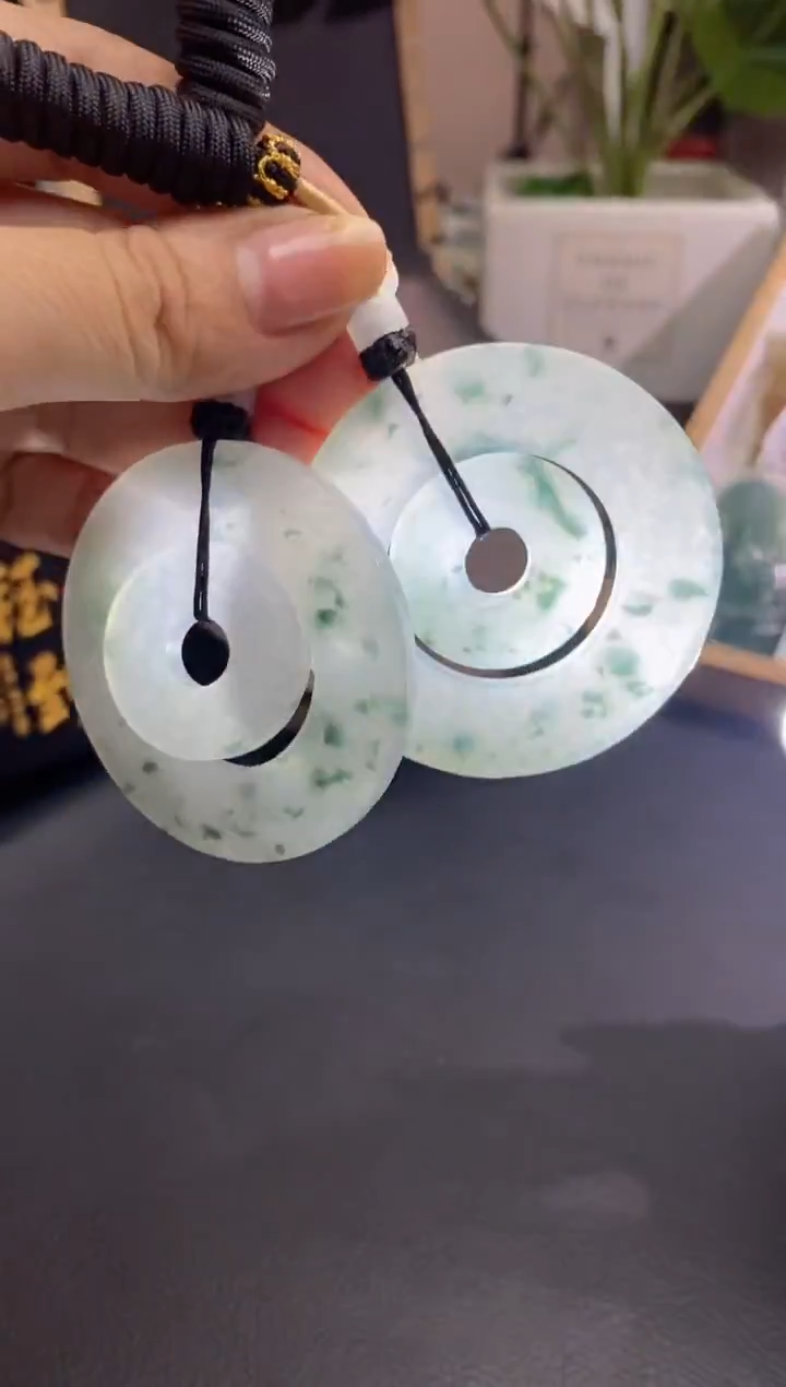 【闪购商品】翡翠颈饰未镶嵌48小时鉴赏