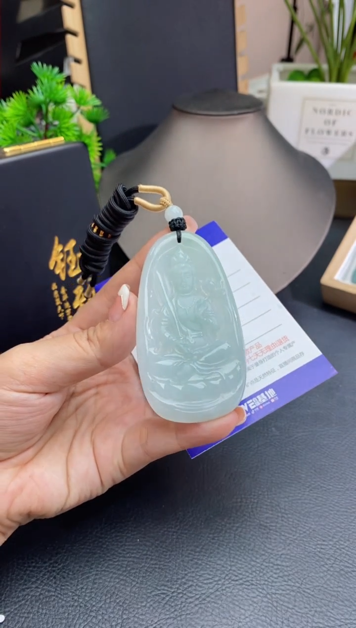 【闪购商品】翡翠颈饰未镶嵌48小时鉴赏