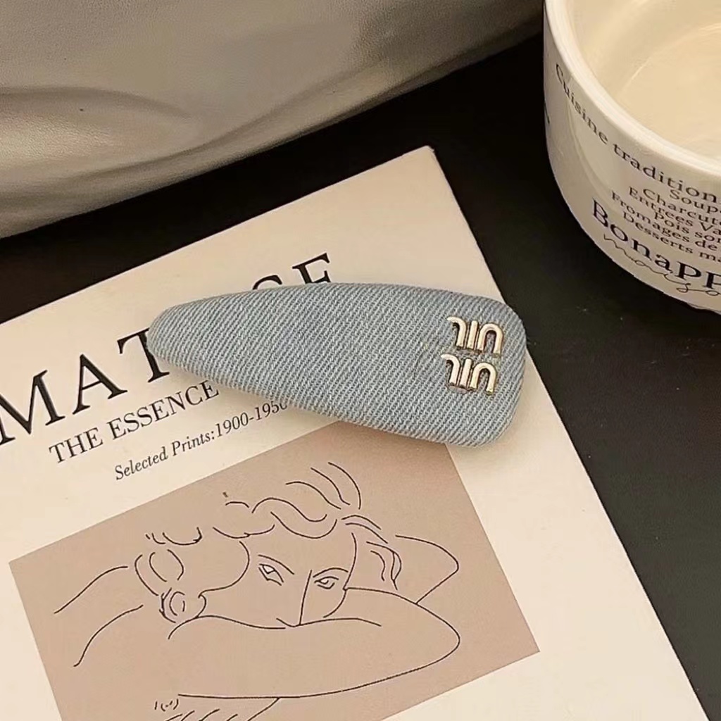 【十一家】甜酷字母牛仔发夹前额侧边刘海夹高级感w3673