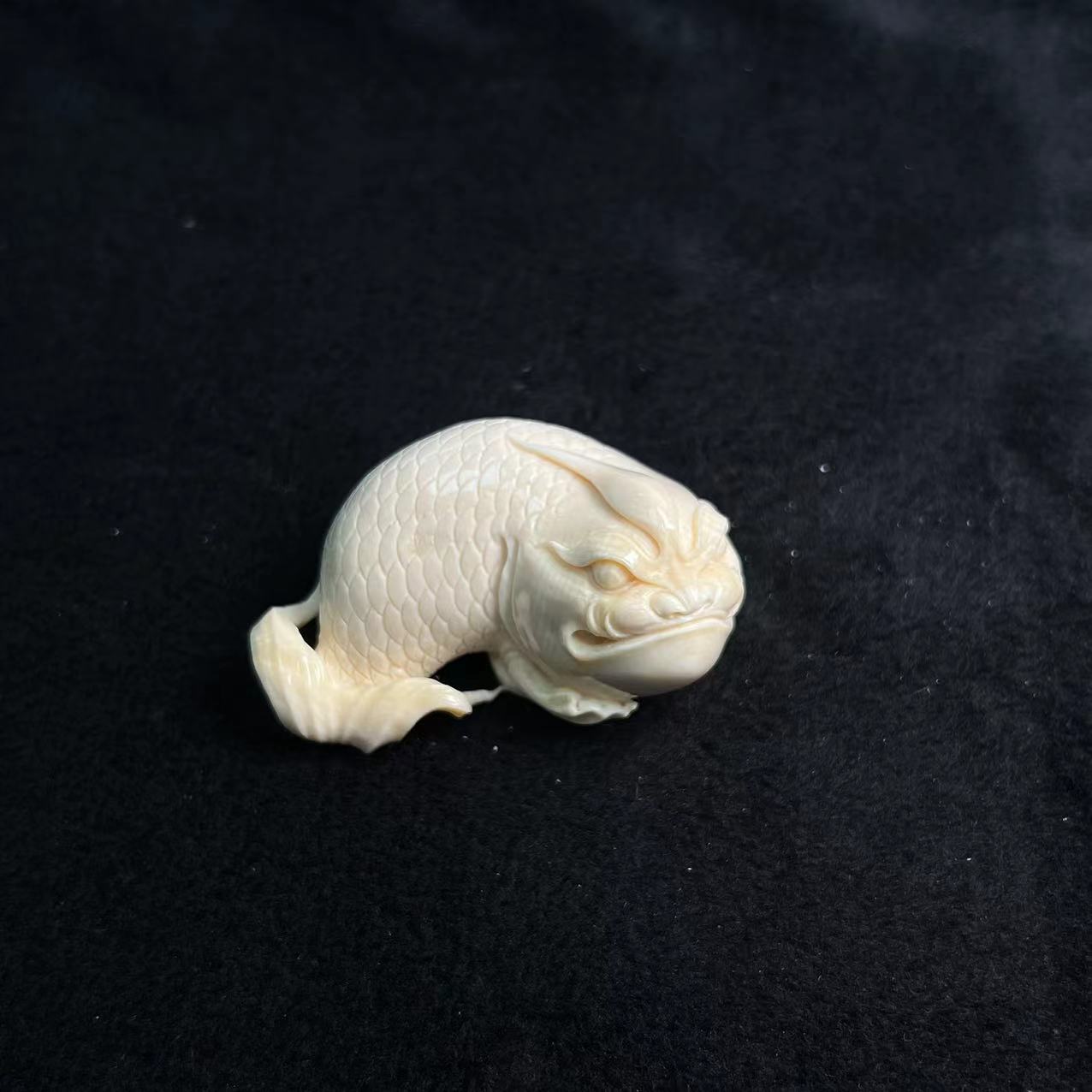 精品猛犸鲲挂件H728